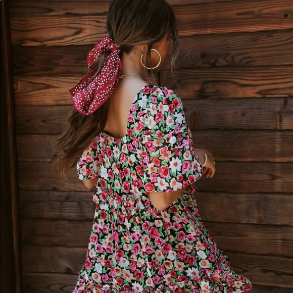 Sézane Coline Background Flowers Dress - Picture 1 of 9